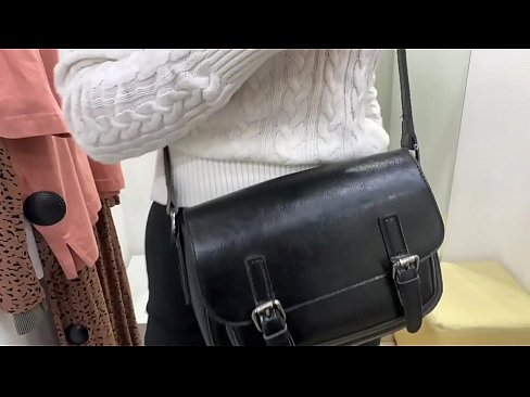 ❤️ Masturbation ampahibemaso ny tanora bitch FeralBerry miaraka amin'ny dildo ao amin'ny efitrano fitting ️❌ Fomba vetaveta mafy amin'ny mg.sexvideosex.top ❌️❤